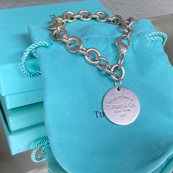 TIFFANY & CO “Return to Tiffany” Round Circle Charm Bracelet in Sterling - Picture 1 of 4